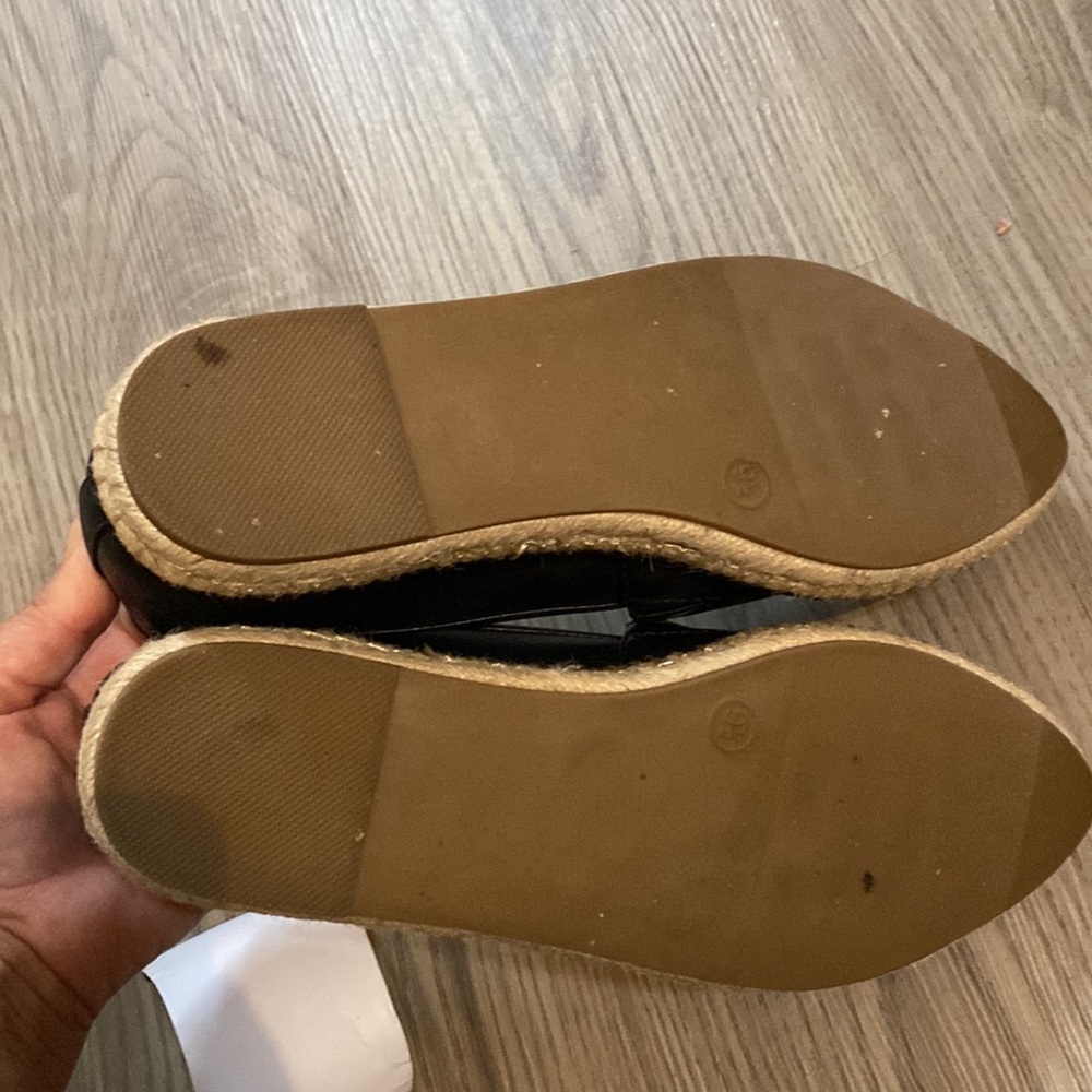 A new day shoes - Picture 4 of 5